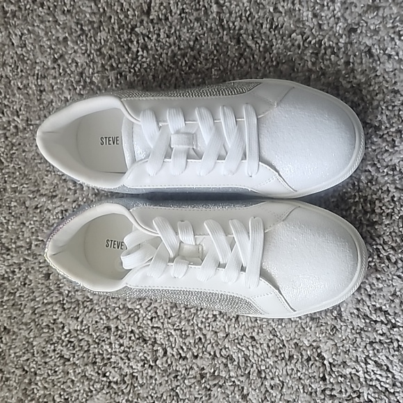 NIB Steve Madden Kids Silver Jroli blinged out Sneakers - Picture 8 of 9